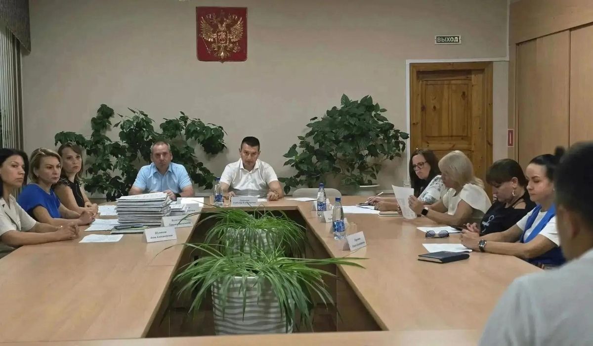 В Курске 12 человек заключили соцконтракты на развитие бизнеса