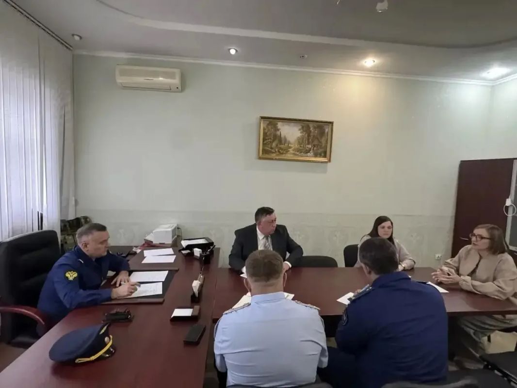По итогам личного приема первого заместителя прокурора области восстановлены права жителей Рыльского района