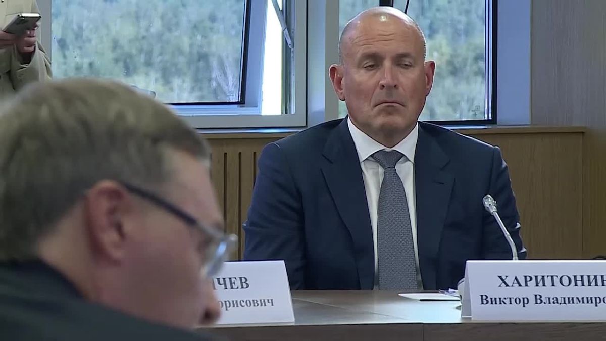 Валерий Фальков: Инфраструктура «мегасайенс» требует подготовки специального типа кадров