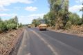 В Золотухинском районе ремонтируют участок автодороги Курск-Поныри — ст. Свобода — Александровка протяженностью более 1 км. Работы проводят по национальному проекту «Инфраструктура для жизни»