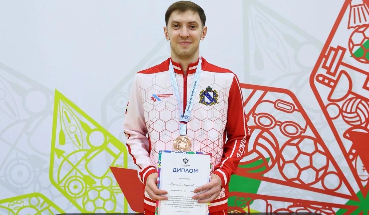 Курянин завоевал бронзу Спартакиады народов России по фехтованию