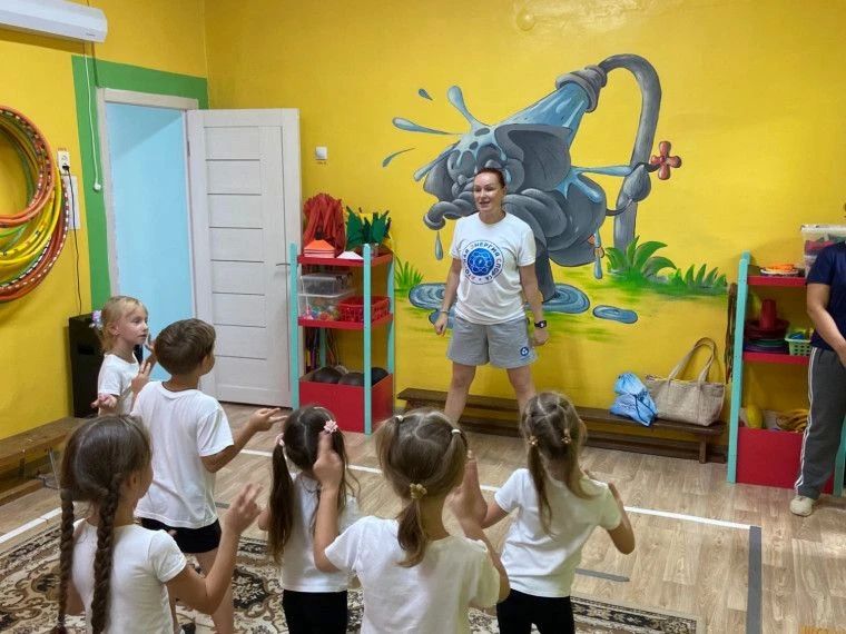 В Курчатове в рамках фестиваля «Атомная Энергия Спорта» для сотрудников и детей электроэнергетического и инжинирингового дивизиона, посвященного «Дню физкультурника» и «Дню строителя» состоялся цикл веселых танцевальных...