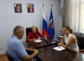 Вопросы соцвыплат, безопасности движения, участия в конкурсе: сенатор РФ Евгения Ламонова провела прием граждан