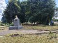 Сегодня в Глебовском сельсовете в рамках благоустройства аллеи им. Артема прошел субботник