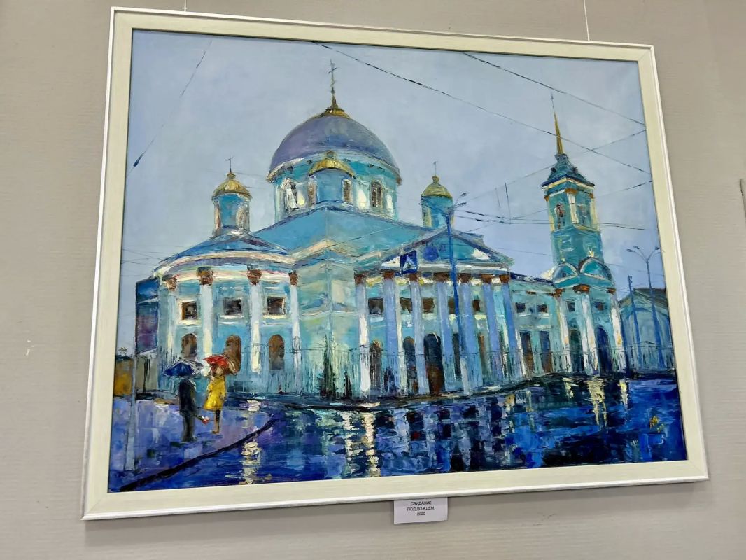 В Курске открыли выставку «Мой мир» художницы Веры Мазаевой