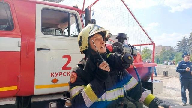 В Курской области за сутки погасили 13 пожаров