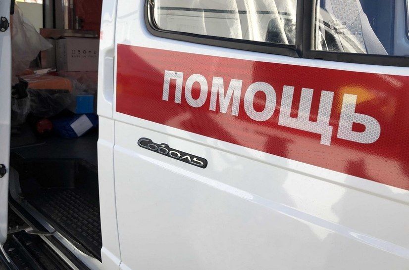Женщина погибла в автомобиле, который атаковал беспилотник в Глушковском районе