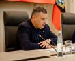 Хитнштейн резко раскритиковал темпы установки табличек у разрытий