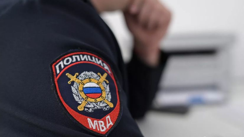 Житель Курска получил арест и штраф за лозунги в отделе полиции в ХМАО