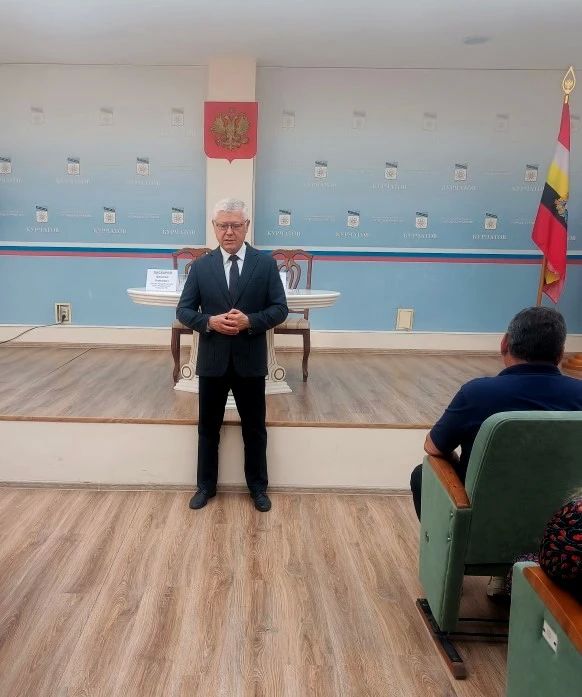 Игорь Корпунков: Депутат Государственной Думы , председатель Комитета ГД по безопасности и противодействию коррупции Василий Иванович Пискарев провел встречу с активом города Курчатова