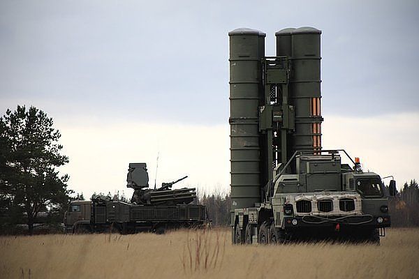 Минобороны сообщило об уничтожении 328 беспилотников ВСУ за ночь над территорией России
