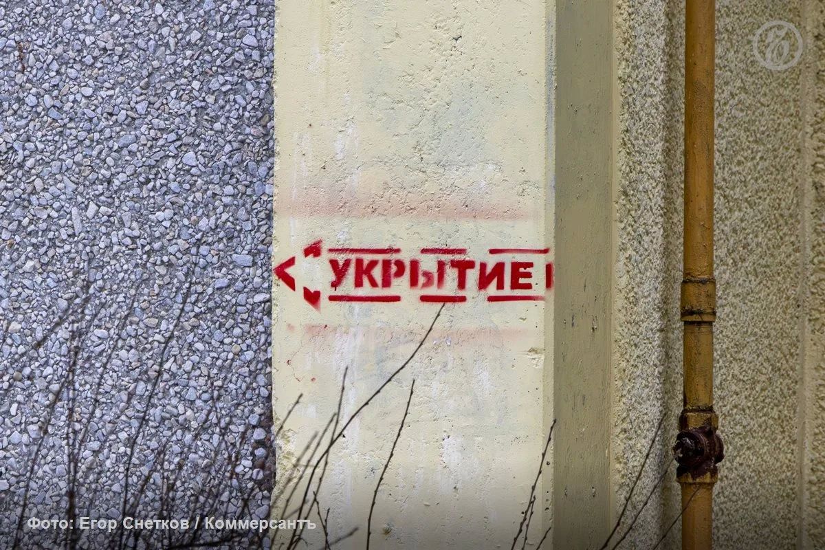 Хинштейн поддержал инициативу украшать укрытия в Курске с помощью граффити
