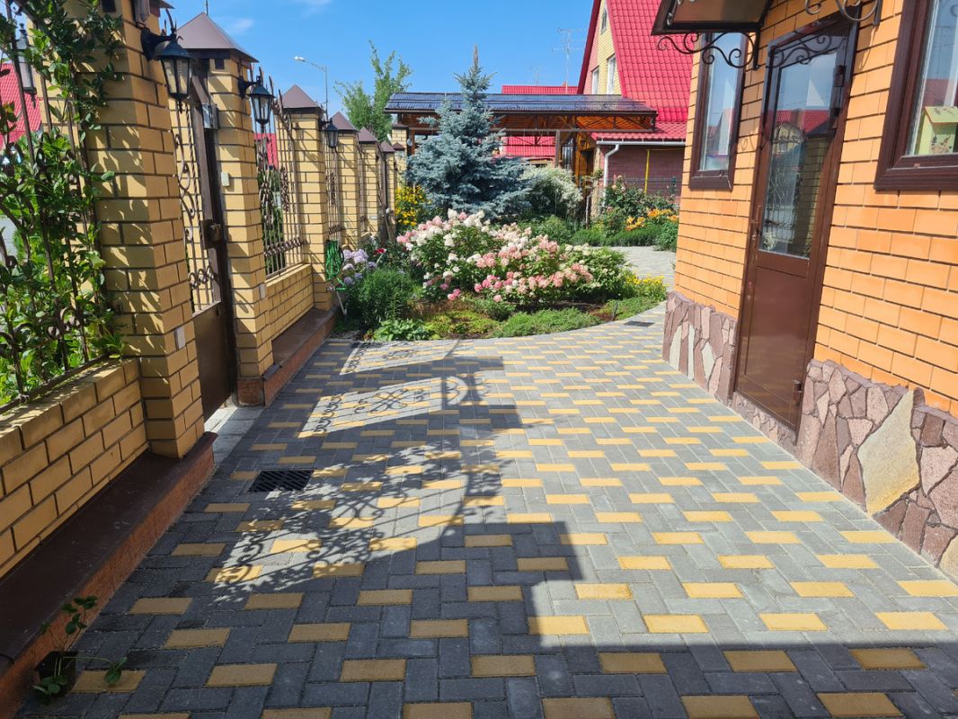 Уютные зоны в городском саду: как организовать пространство для семьи