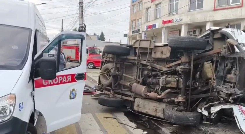 В Курске суд вынес приговор по громкому ДТП со скорой с беременной пассажиркой и погибшим фельдшером