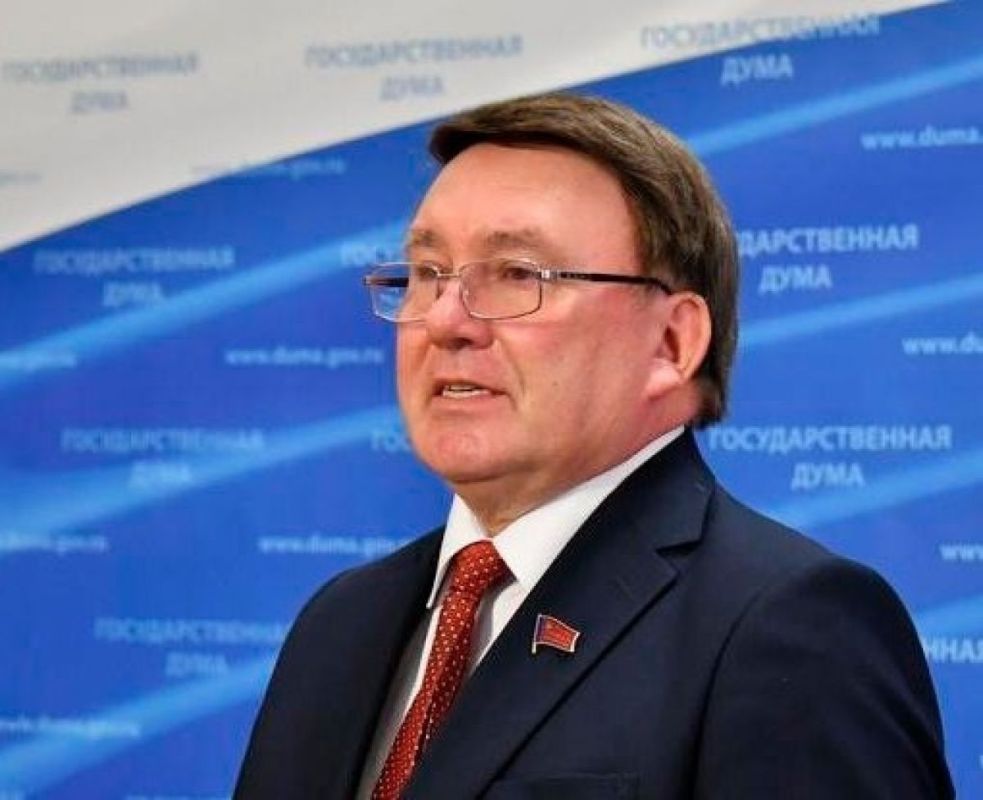 Николай Иванов: пенсии должны индексироваться вдвое быстрее инфляции