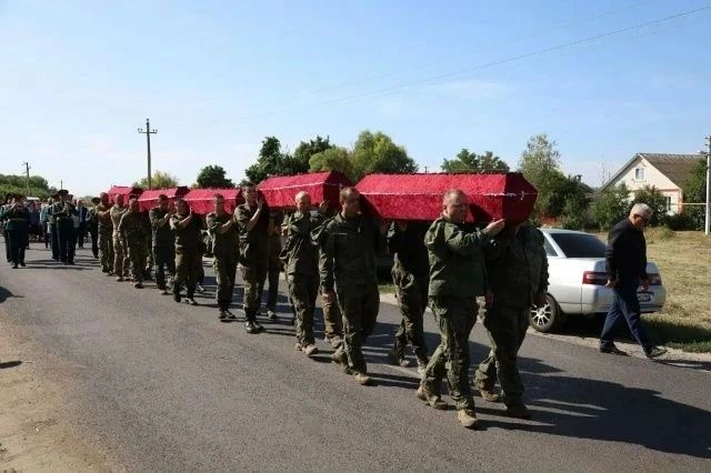 В Солнцевском районе прошло перезахоронение жителей, расстрелянных в годы Великой Отечественной войны