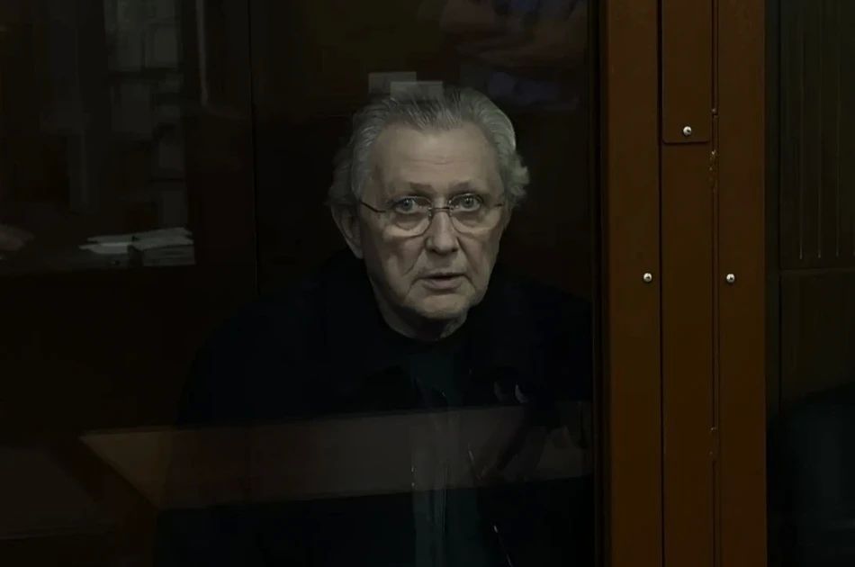 Главное к этому часу:. С петербургского бизнесмена Ильи Трабера сняли все обвинения