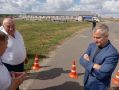 Замгубернатора Александр Чепик посетил сельхозпредприятия и школу в Солнцевском районе