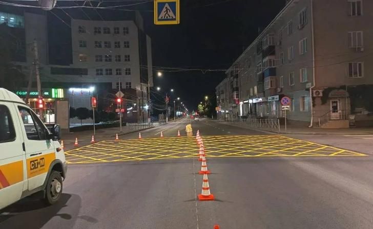 В Курске усилят контроль за проездами перекрёстков с разметкой «вафельница»