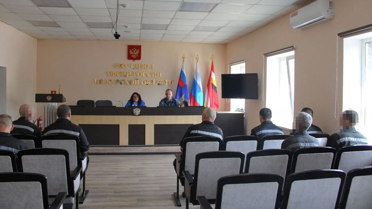 Осужденных в СИЗО проконсультировали специалисты ЦЗН