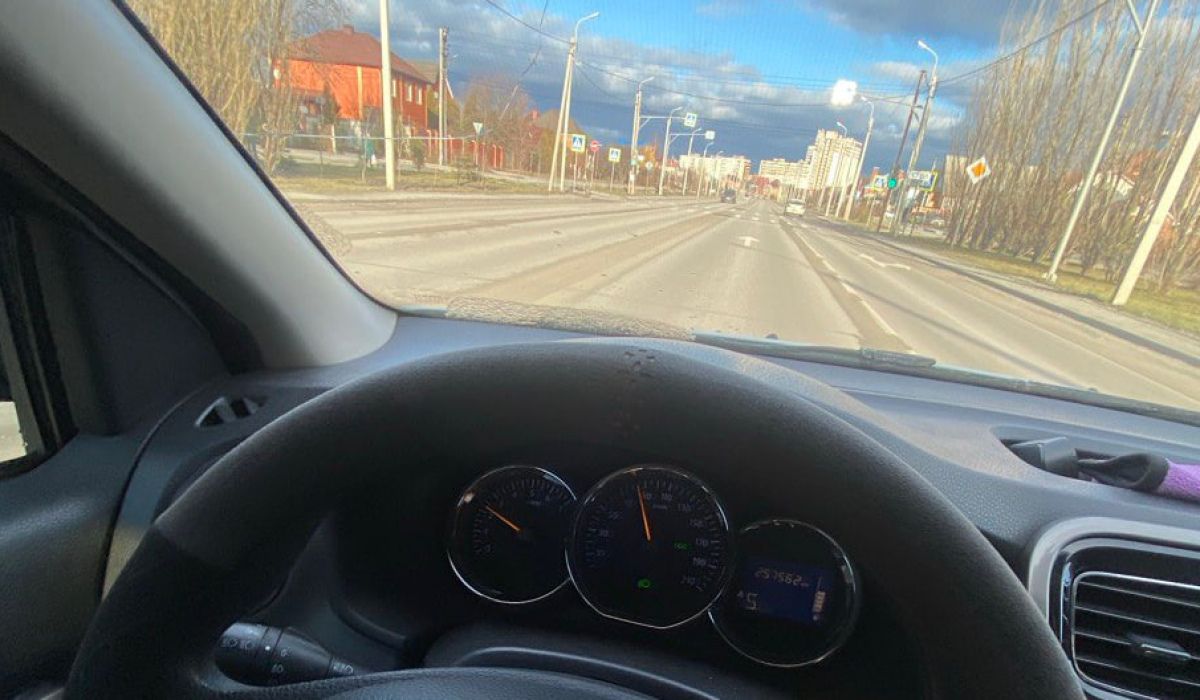 В Курской области за выходные зафиксировали свыше 6 тысяч нарушений ПДД
