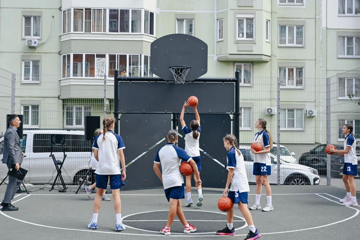 В Курске открыли вторую спортплощадку «Здорового Отечества»