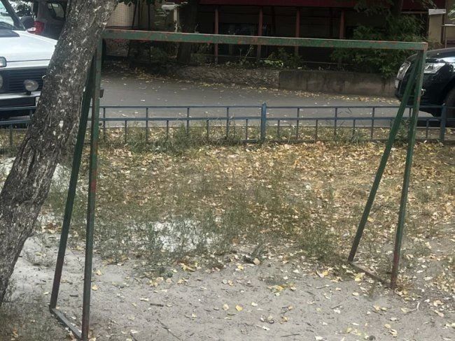 В Курске школьницу перевели на семейное обучение после ЧП на детской площадке