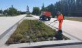 В парке «Патриот» Курска специалисты готовят клумбы к осенней высадке тюльпанов