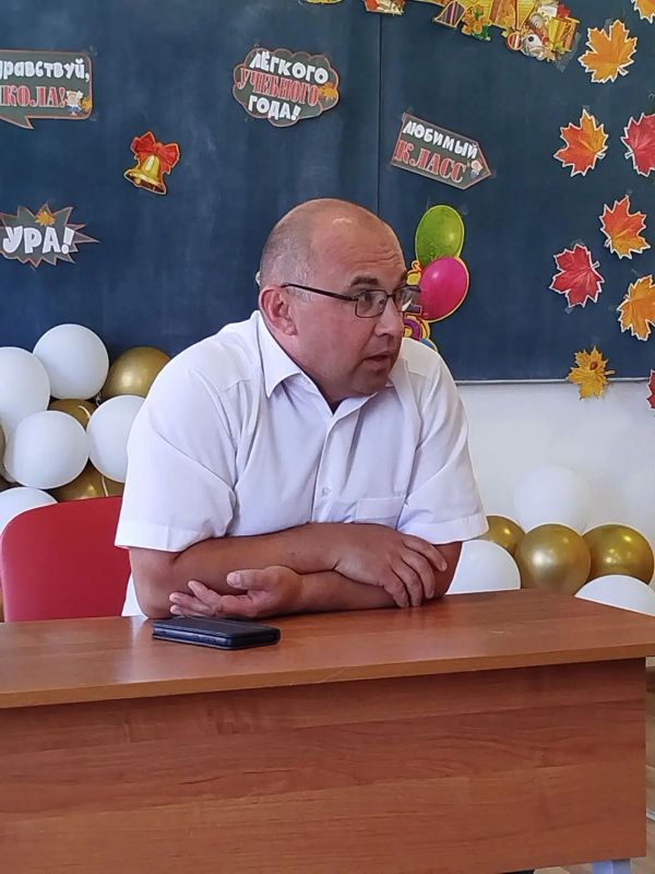 Алексей Клемешов: Сегодня посетил школу №5. Встретился с педагогами в формате открытого диалога