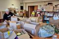 Волонтеры и школьники Железногорска Курской области собрали новую партию посылок для бойцов