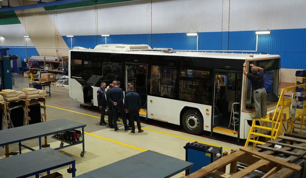 Курская делегация изучила производство автобусов в Набережных Челнах