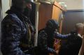 В Курске росгвардейцы задержали мужчину, напавшего с ножом на сестру