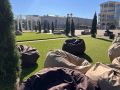 В Курске на Театральную площадь вернули кресла-мешки