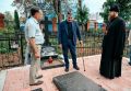 Хинштейн посетил Никитское кладбище и проверил ход реконструкции мемориала