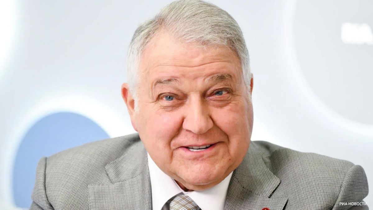 Владимир Путин поздравил президента Курчатовского института Михаила Ковальчука с 80-летним юбилеем