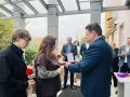 Сегодня по распоряжению Губернатора Курской области Александра Хинштейна состоялось торжественное открытие мемориальной доски, посвящённой инженеру Курского филиала ПАО «Ростелеком» Александру Некрасову