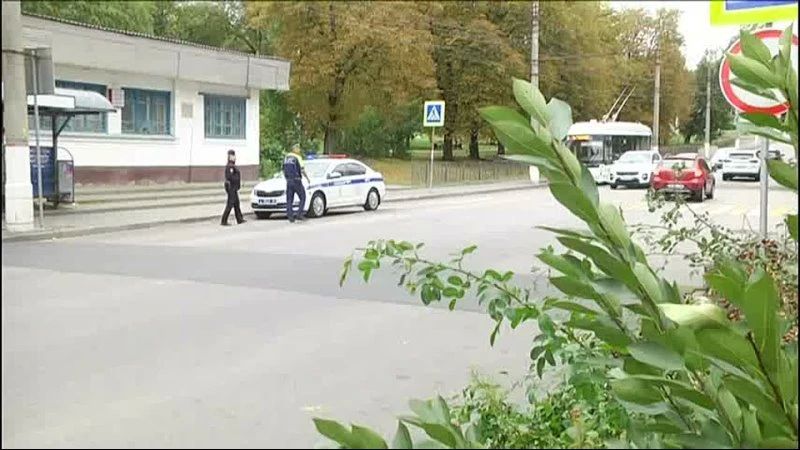 Курянам напомнили о правилах поведения на дороге