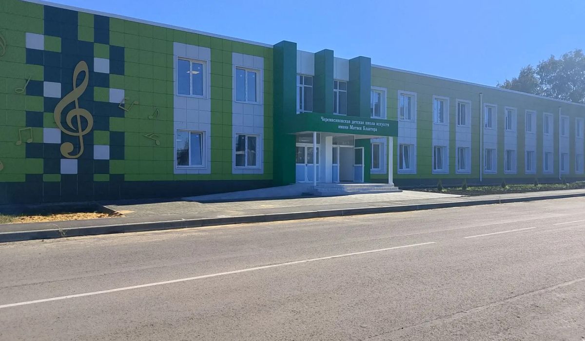 В Курской области завершается капремонт Детской школы искусств в Черемисиново