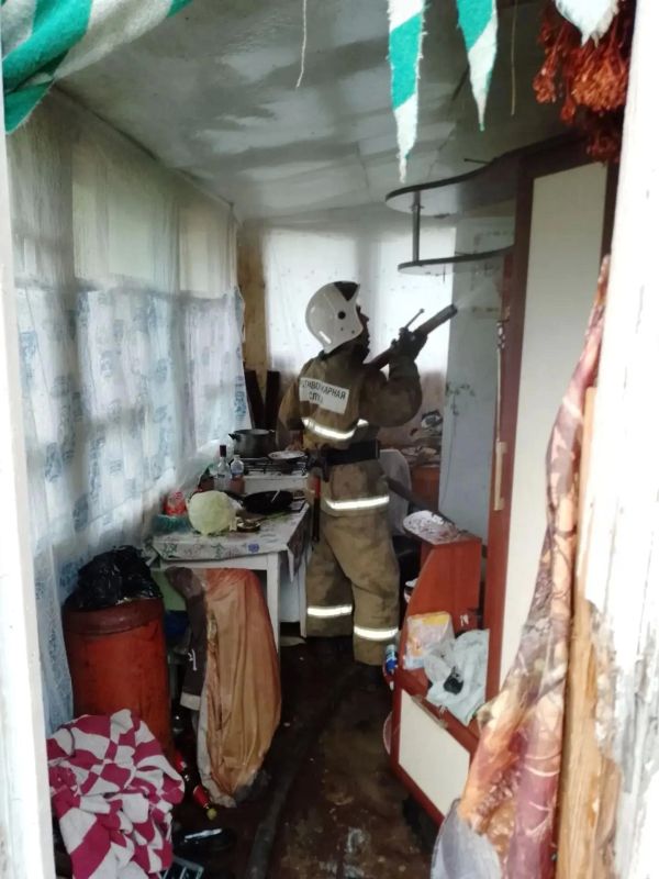 Пожар в СНТ "Звездочка": задымление в садовом доме ликвидировано
