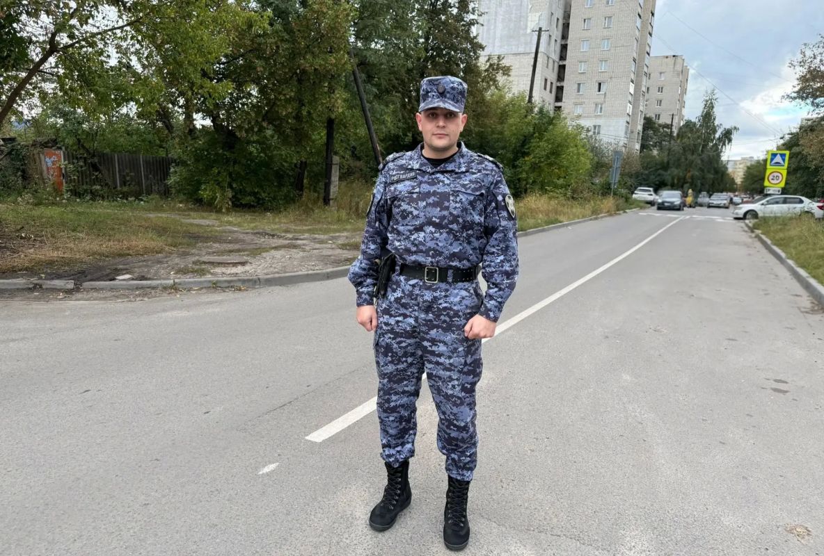 В Курске росгвардеец задержал гражданина, посягавшего на жизнь и здоровье женщины