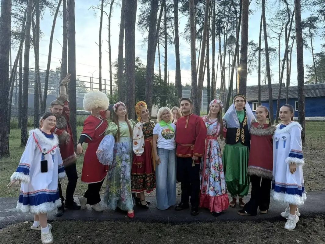 Курские педагоги стали победителями в конкурсе программ детского отдыха