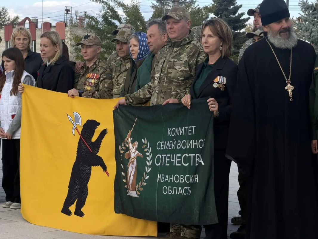 Семьям воинов передали частицу земли курского приграничья