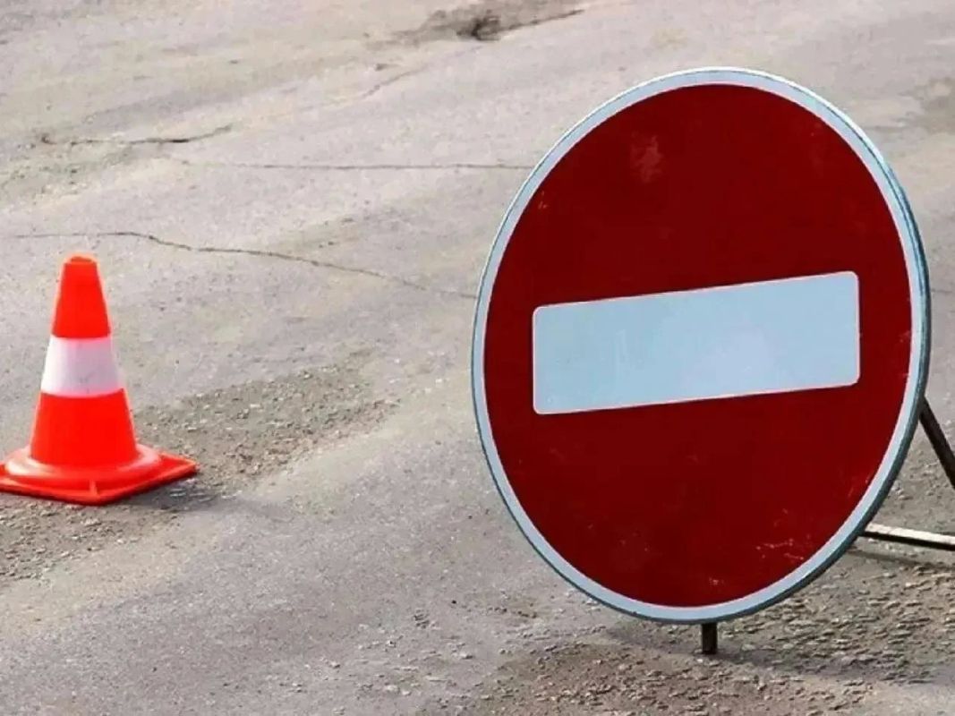 Внимание, автолюбители!. Во время проведения ремонтных работ АО «РИР Энерго» — «Курская генерация», будет ограничено автомобильное движение по 2-му Суворовскому переулку города Курска (участок от улицы Беговой до улицы...