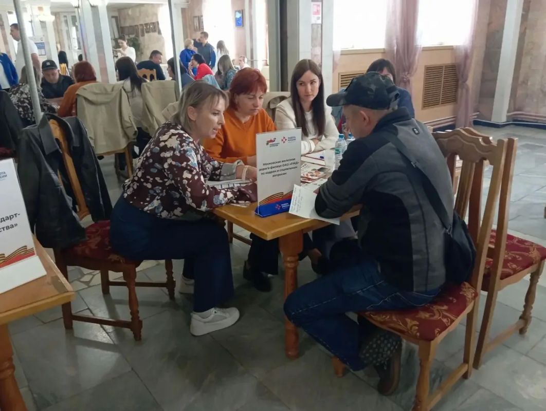 В Курске 55 ветеранов СВО приняли участие в ярмарке вакансий
