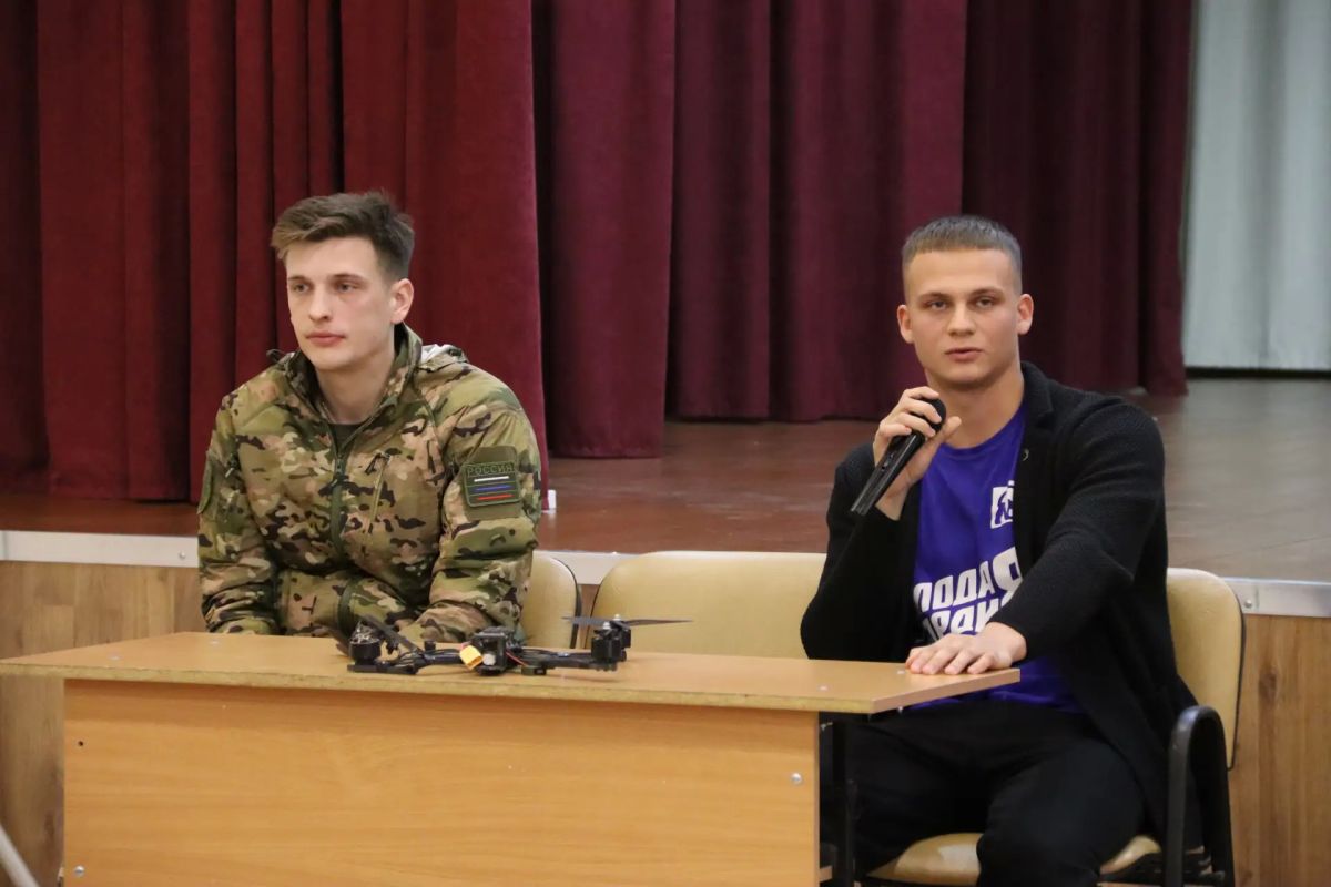 Кто, если не мы: в Курске прошла встреча проекта «Наставник z»