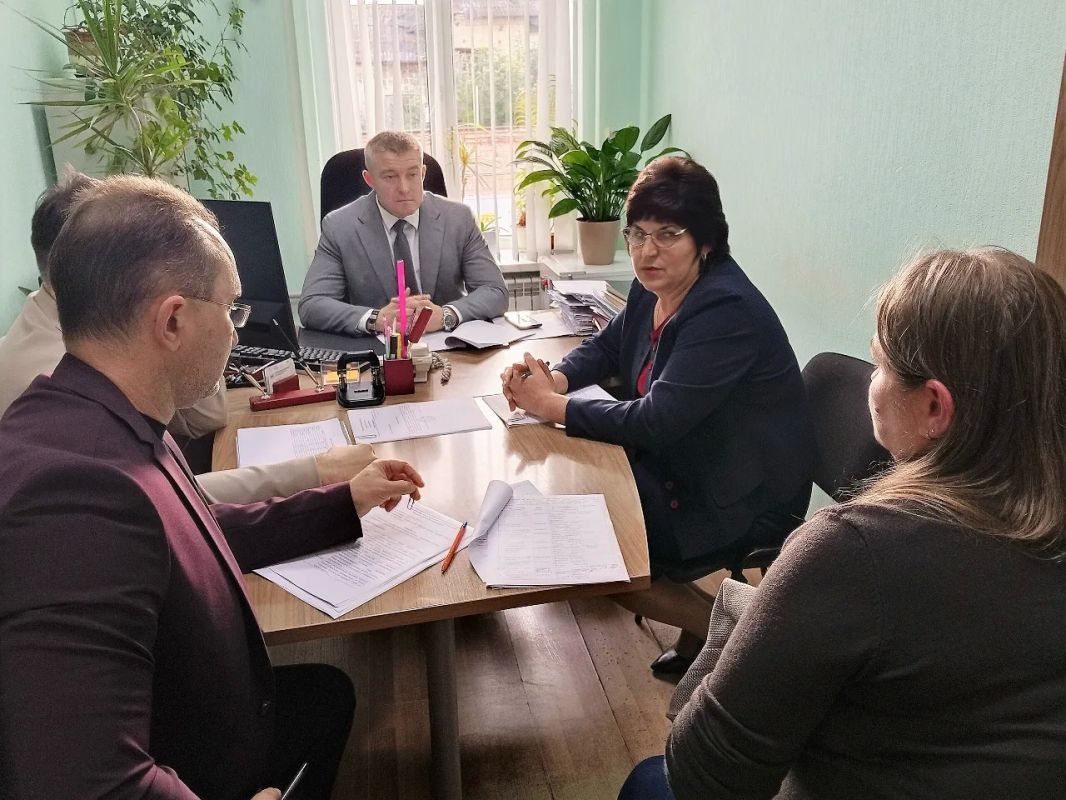 Глава Курского района Сергей Курносов провёл очередное заседание рабочей группы по проблеме «теневой» занятости