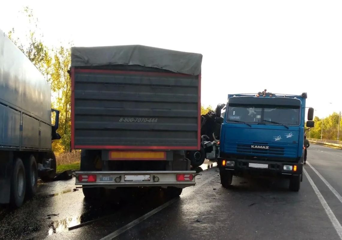 Огнеборцы ПЧ Горшеченского районов на выезде на ДТП и на проверке ППВ