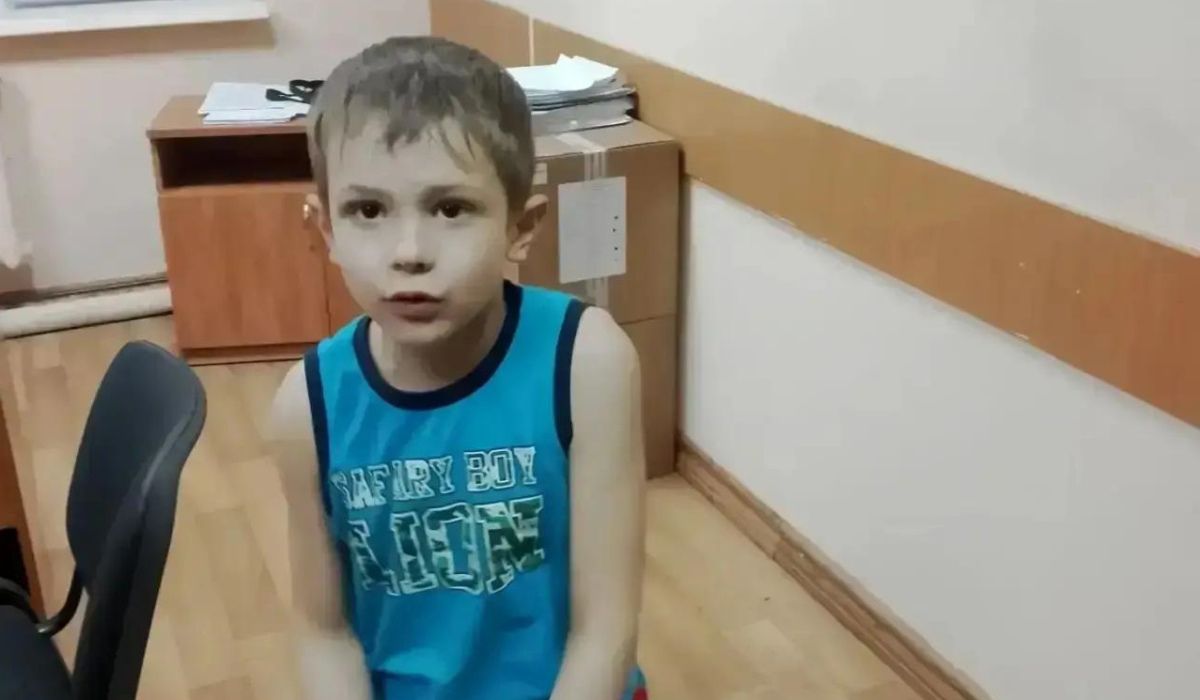 В Курске ищут родителей мальчика, найденного у торгового центра