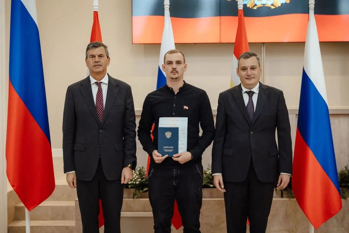 Наш земляк, Ярослав Болотов, вошёл в число выпускников региональной кадровой программы «Курск.Герои!»