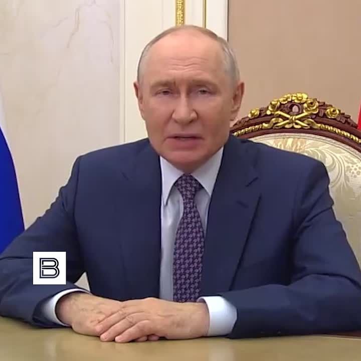Владимир Путин поздравил педагогов с Днём учителя